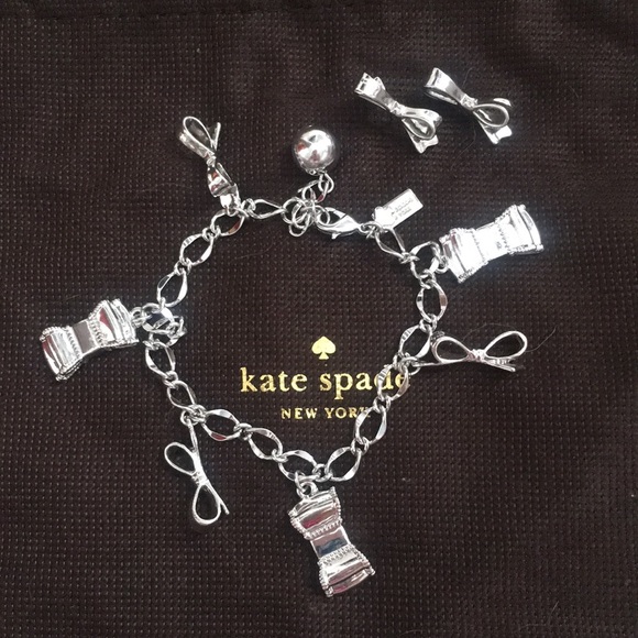 Bracelet and matching earrings set - Picture 1 of 1